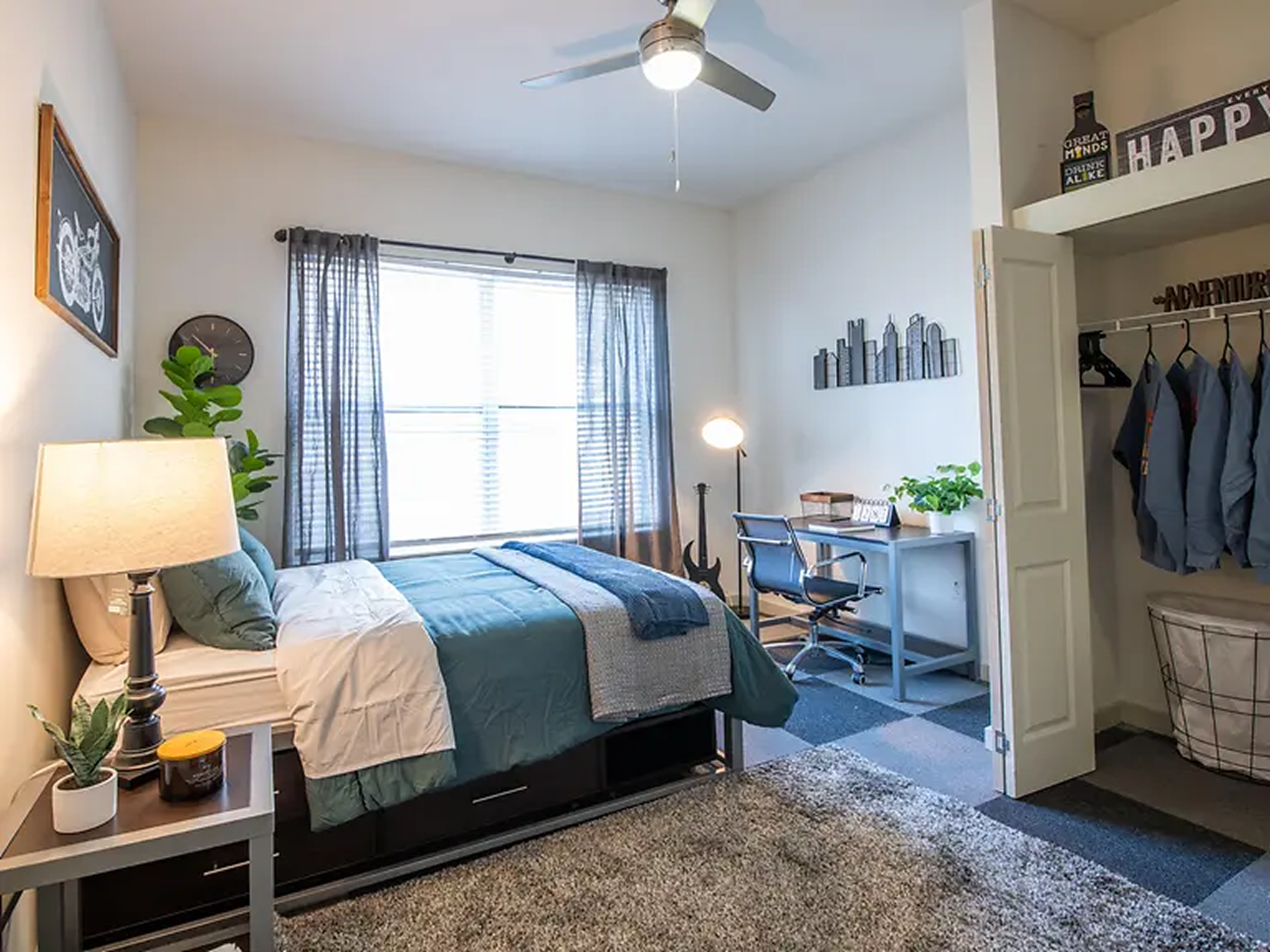 3 bedroom, 3 bathroom apartments